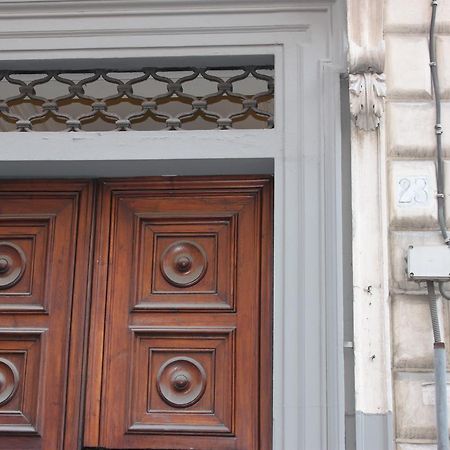 Affittacamere Alex Ρώμη Εξωτερικό φωτογραφία